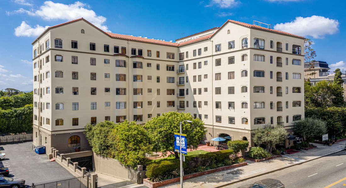 Hermoyne Exterior